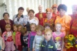 Воспитанники детского сада  «Золушка» поздравили пожилых людей с праздником